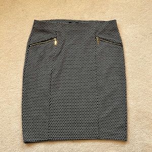 Pull on pencil skirt